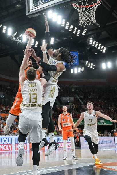 在篮球赛场 在篮球赛场